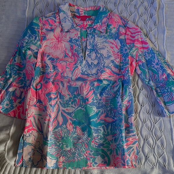 Lilly Pulitzer Vibrant Floral Top - Pink and Green - Picture 1 of 5